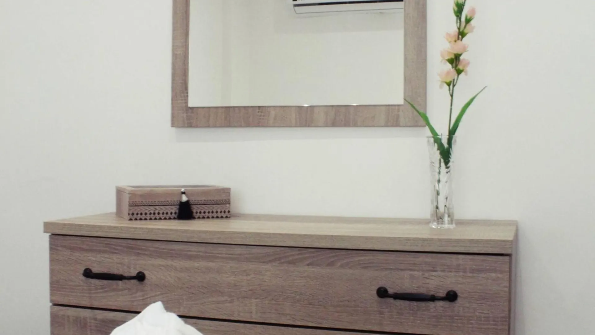 Coqueto Y Luminoso Apartamento De Tres Dormitorios Malaga Apartment